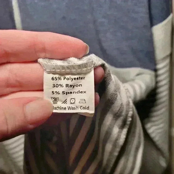 But good XL hoddie - Picture 4 of 4